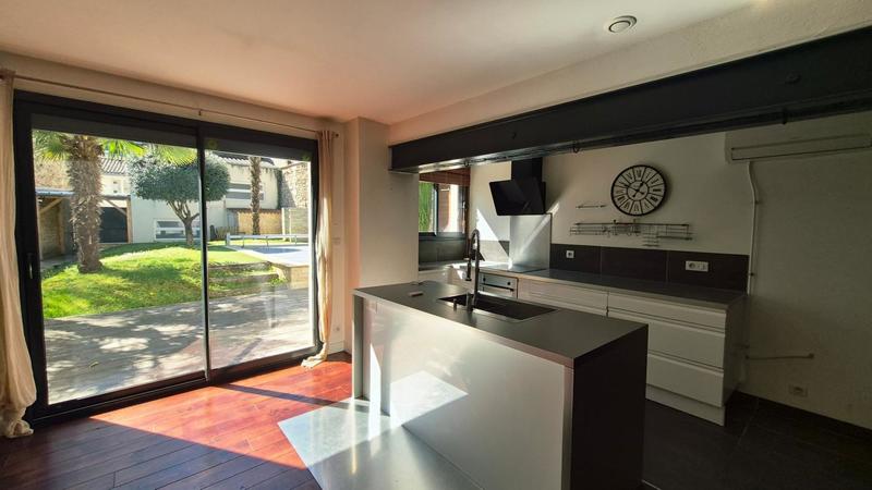 Maison - 145 m² - 4 pièces