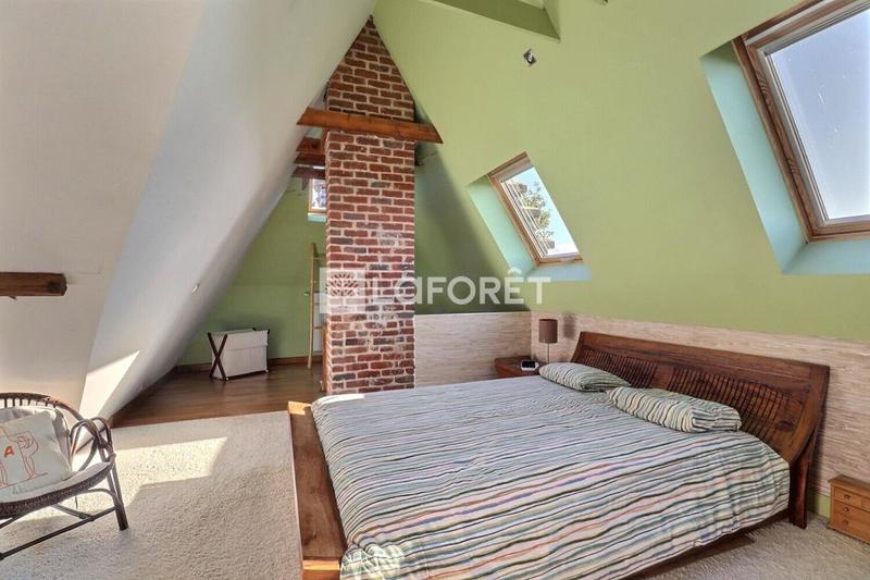 Maison - 273 m² - 7 pièces