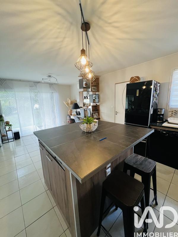 Maison - 111 m² - 4 pièces