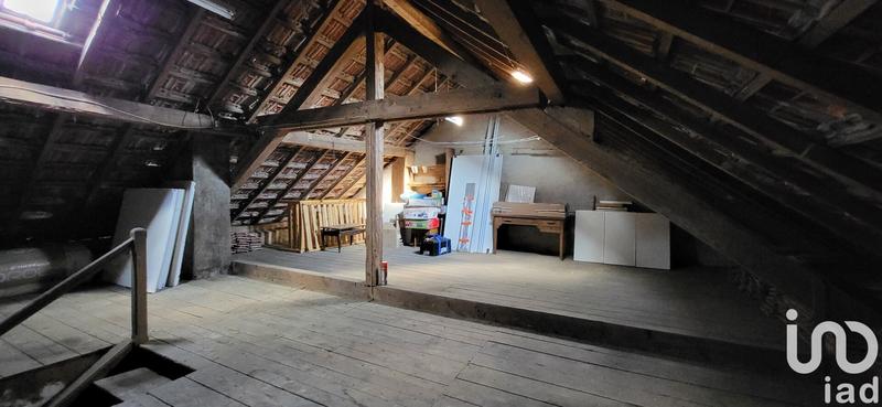 Maison - 121 m² - 6 pièces