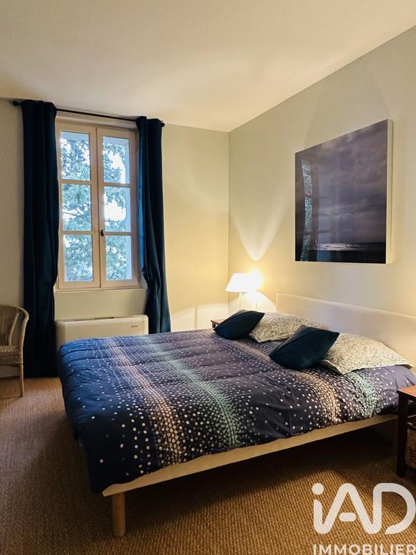 Maison - 332 m² - 8 pièces