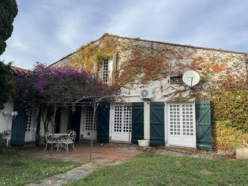 Villa - 217 m² - 7 pièces