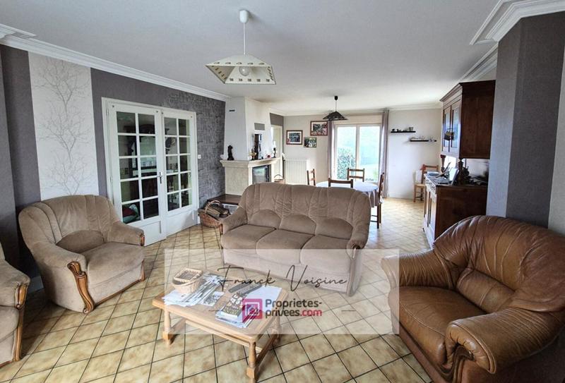 Maison - 114 m² - 7 pièces