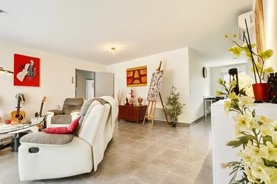 Maison - 104 m² - 5 pièces