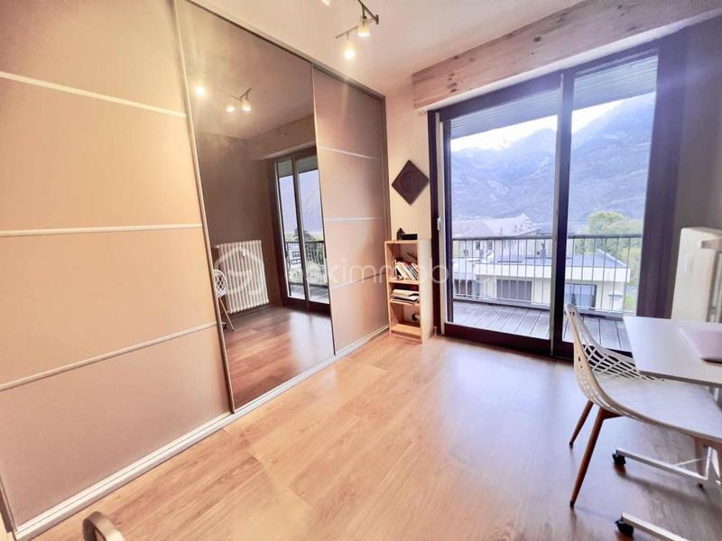 Appartement - 88 m² - 4 pièces