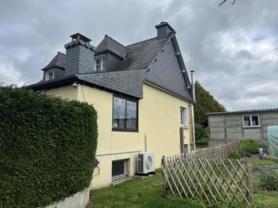 Maison - 140 m² - 7 pièces