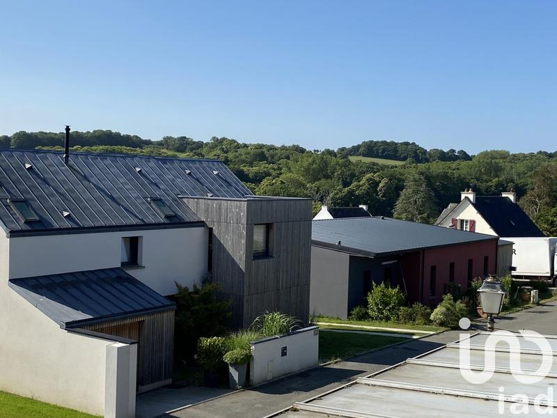 Maison - 190 m² - 8 pièces