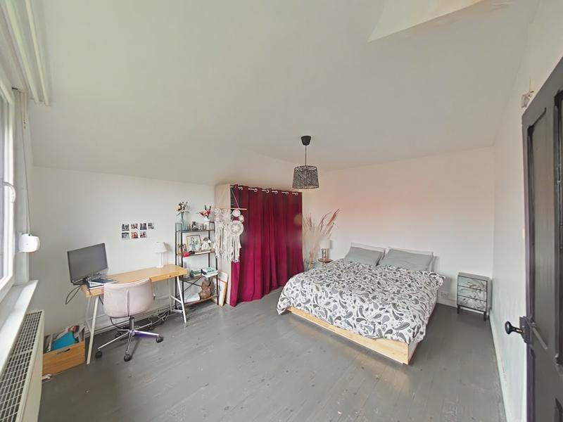 Maison - 102 m² - 4 pièces