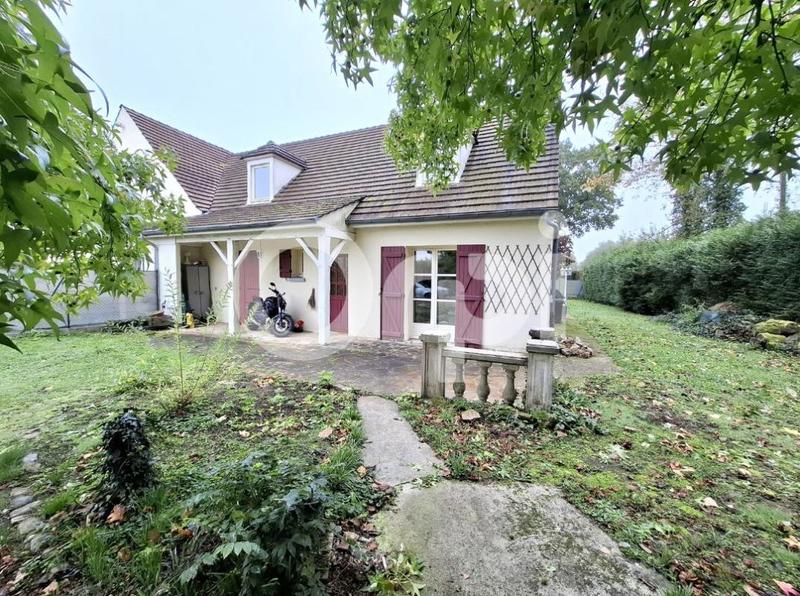 Maison - 137 m² - 6 pièces