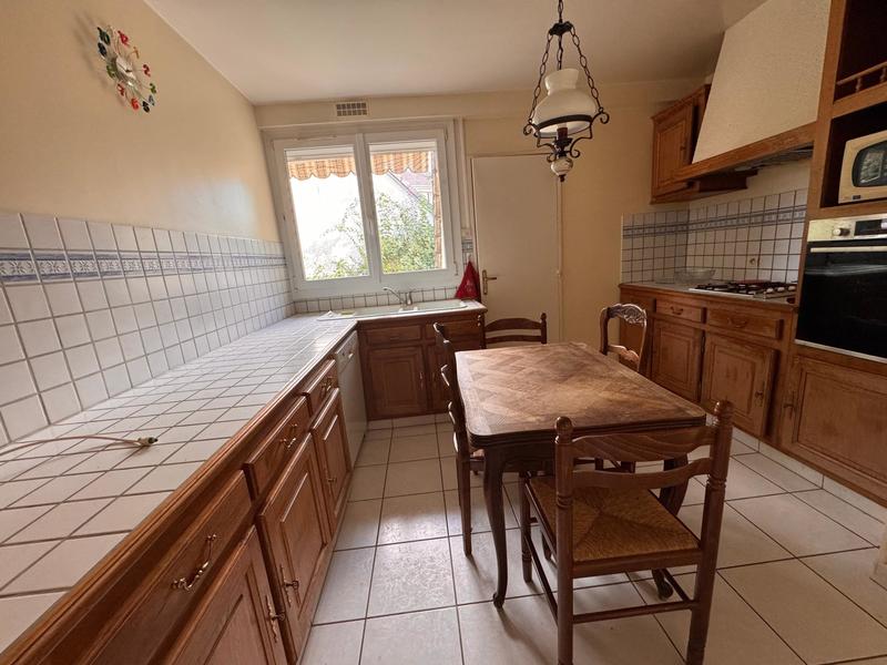 Maison - 102 m² - 5 pièces