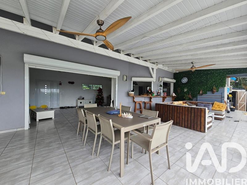 Maison - 184 m² - 6 pièces