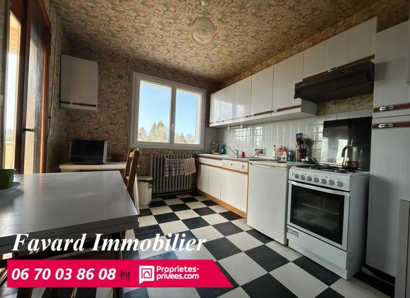 Maison - 100 m² - 6 pièces