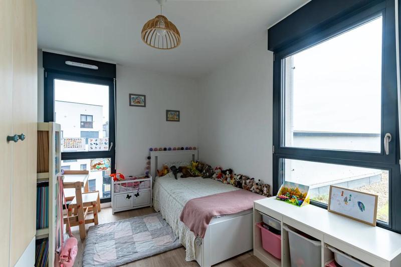 Duplex - 93 m² - 5 pièces