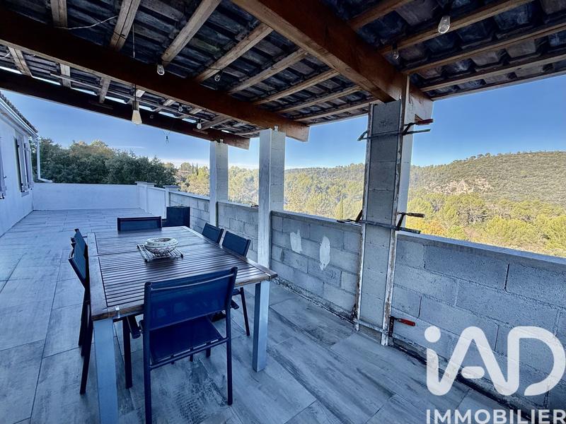 Maison - 98 m² - 4 pièces