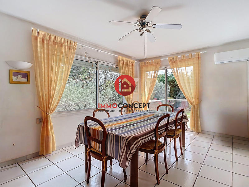 Villa - 232 m² - 7 pièces