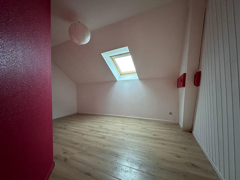 Appartement - 81 m² - 5 pièces