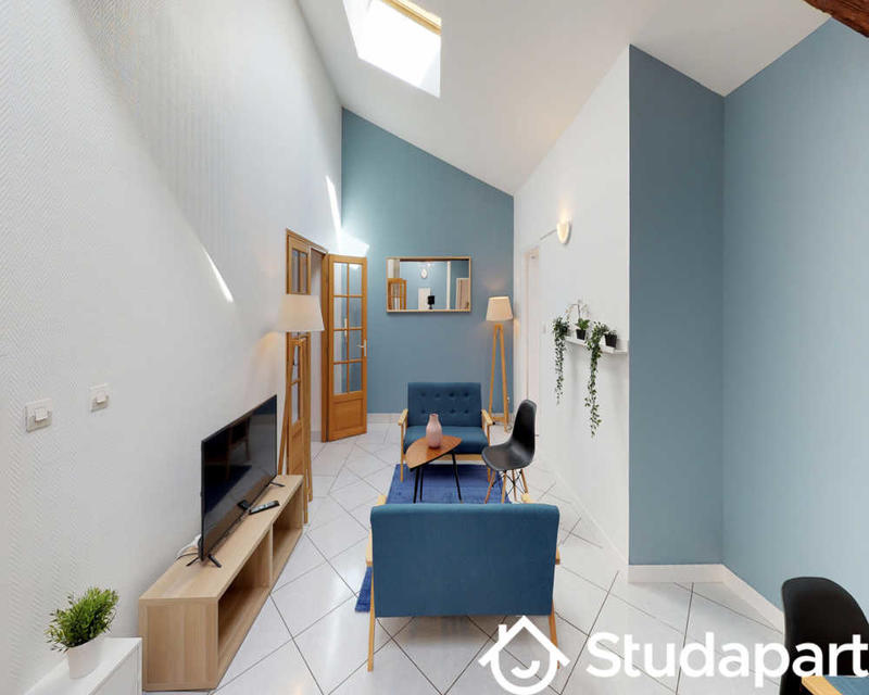 Chambre - 65 m² - 1 pièce