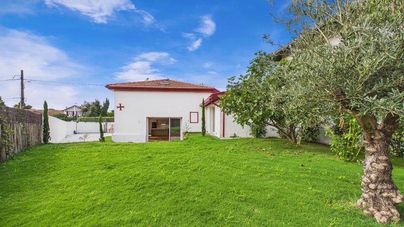 Maison - 169 m² - 7 pièces