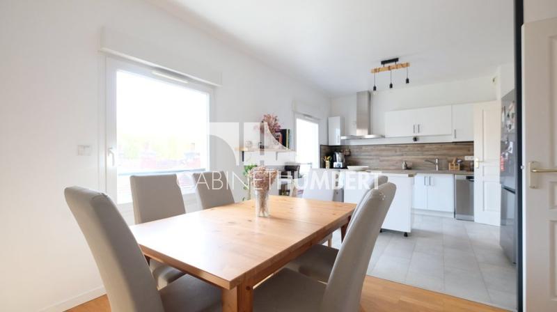 Appartement - 98 m² - 4 pièces