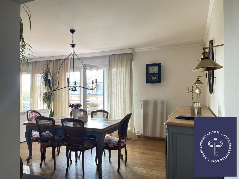 Appartement - 94 m² - 3 pièces