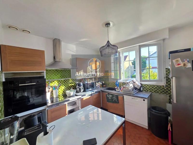 Maison - 180 m² - 6 pièces