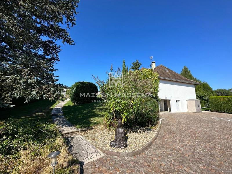 Maison - 134 m² - 4 pièces