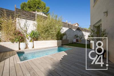 Maison - 102 m² - 5 pièces