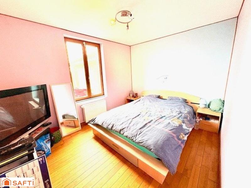 Maison - 196 m² - 8 pièces