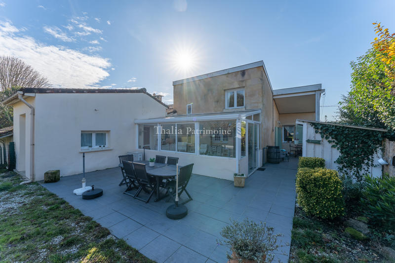Maison - 160 m² - 6 pièces