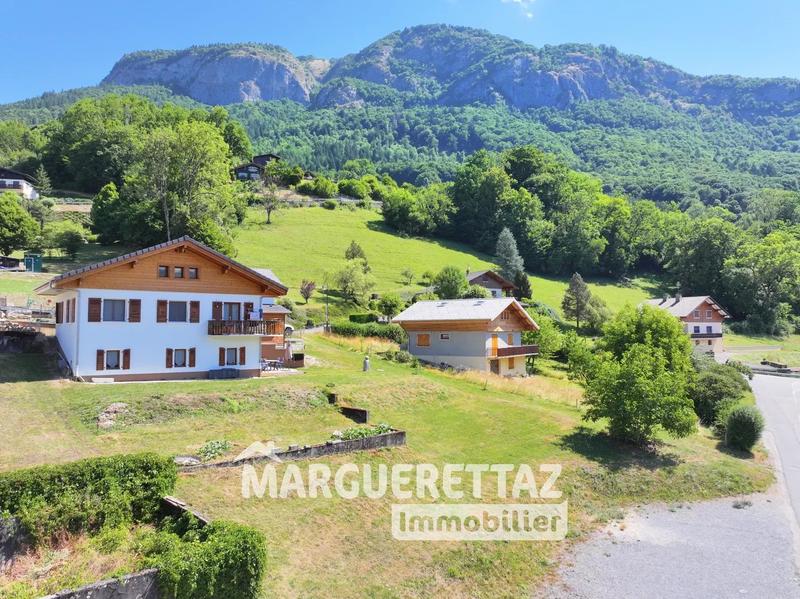 Terrain constructible - 596 m²