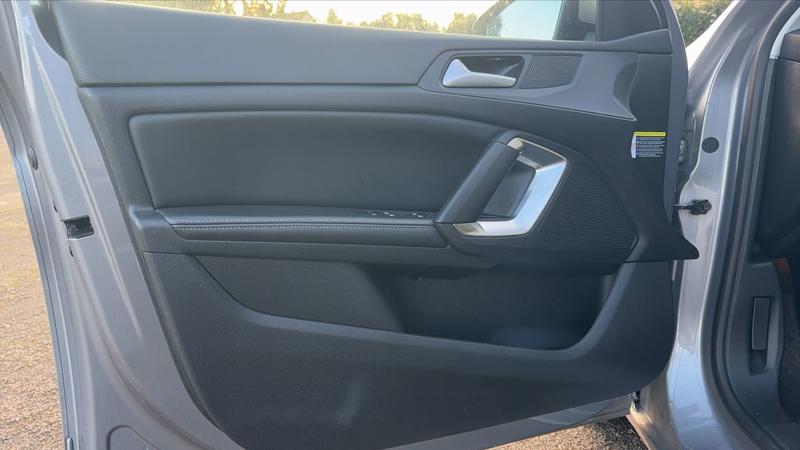 Peugeot 308 II 2.0 BlueHDi 150 Feline