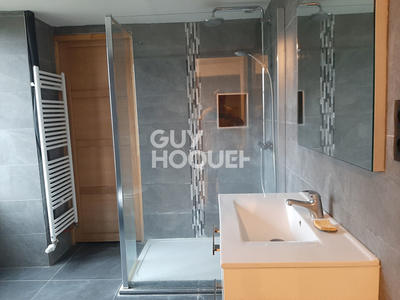 Maison - 190 m² - 8 pièces