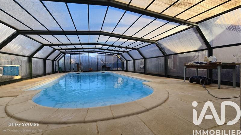 Maison de ville - 221 m² - 8 pièces