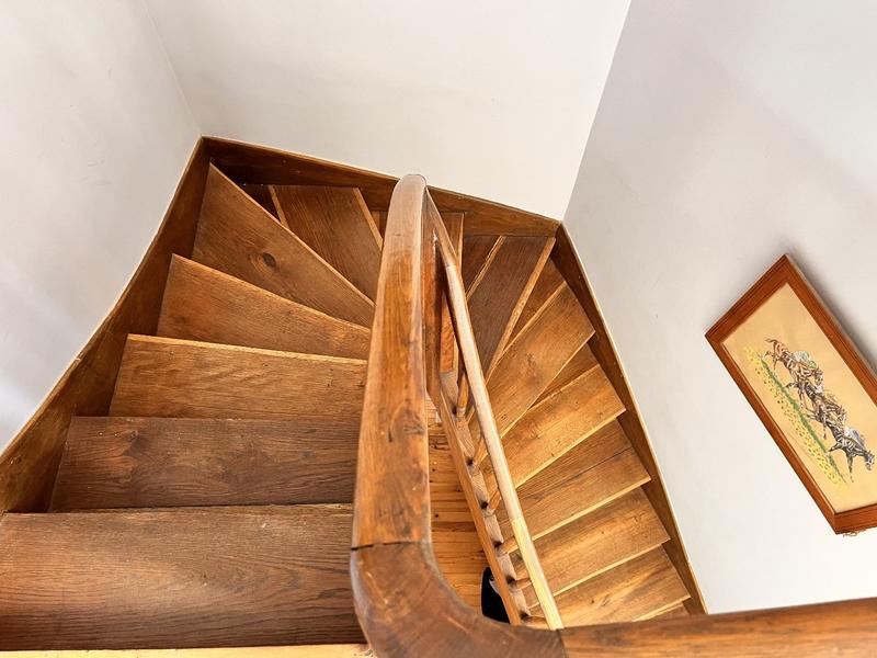 Maison de ville - 300 m² - 9 pièces