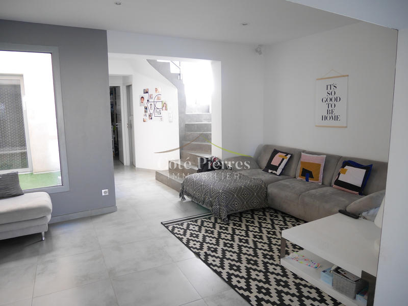 Maison - 163 m² - 6 pièces