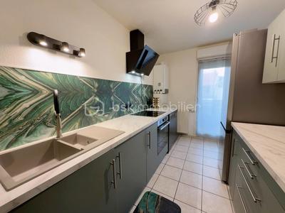 Appartement - 67 m² - 3 pièces