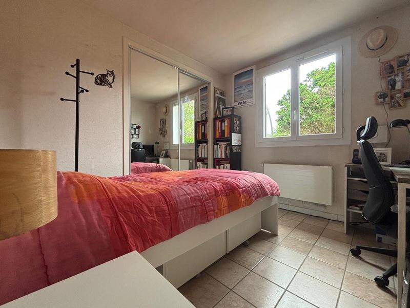 Maison - 95 m² - 5 pièces