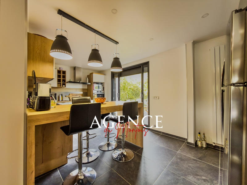 Maison - 165 m² - 5 pièces