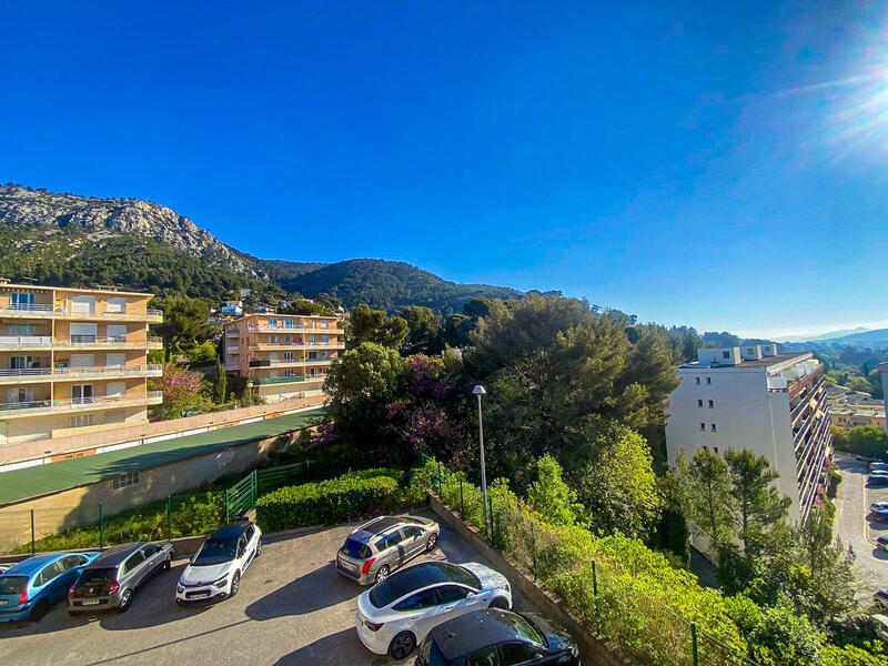 Appartement - 96 m² - 5 pièces