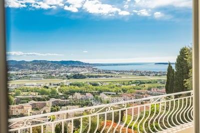 Maison - 190 m² - 7 pièces