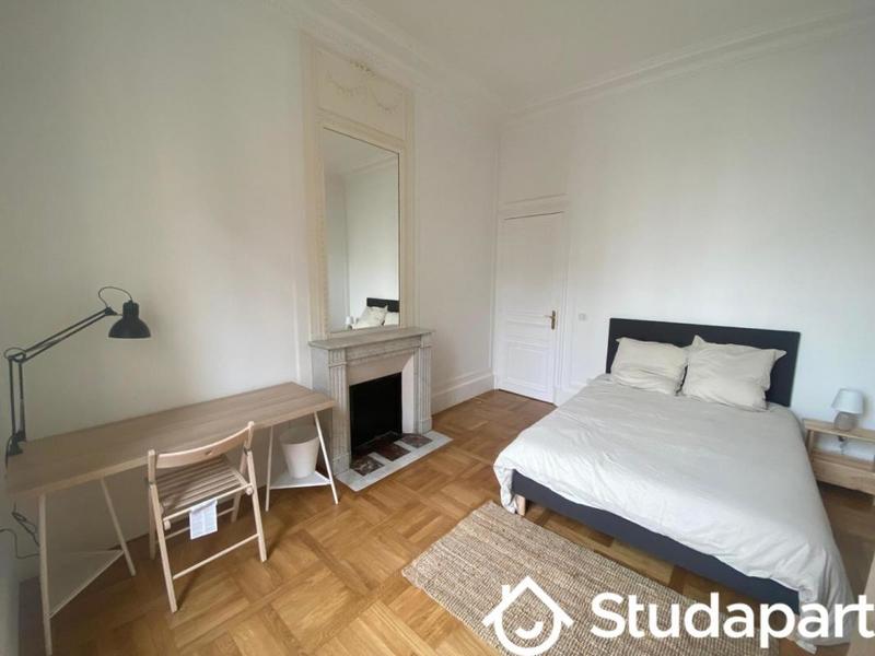 Chambre - 17 m² - 1 pièce