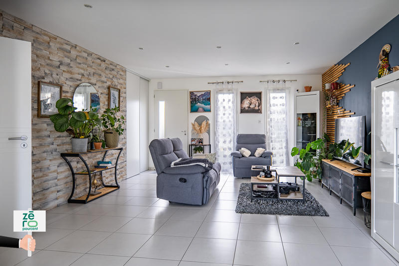 Maison - 104 m² - 5 pièces