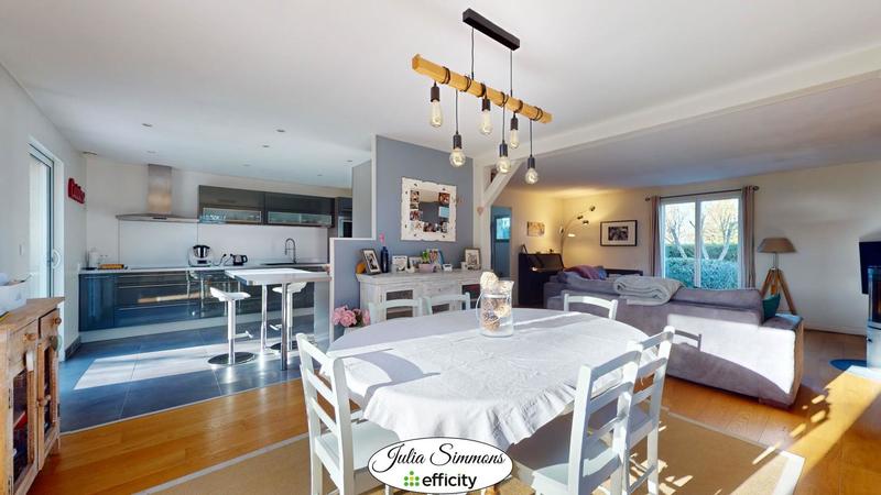 Maison - 130 m² - 6 pièces