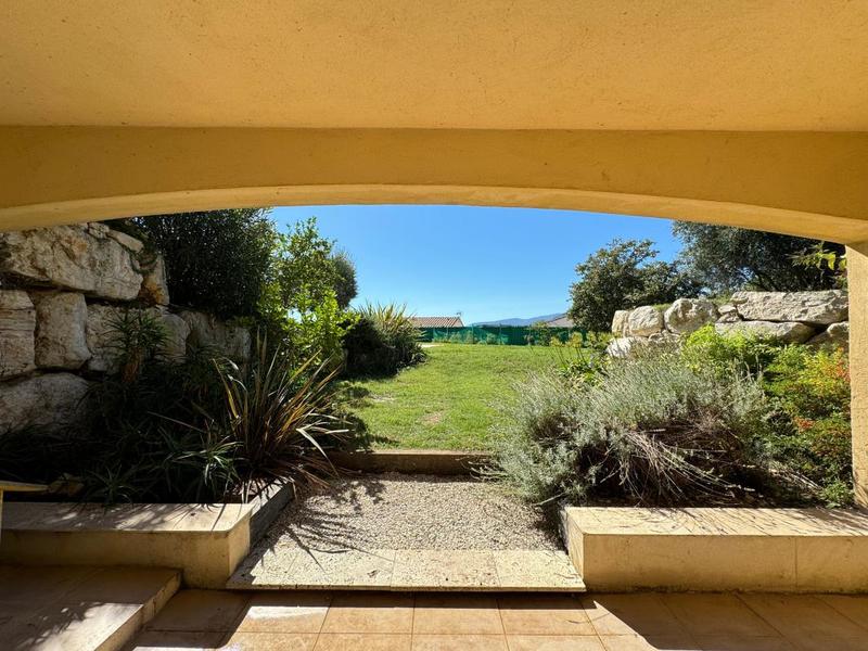 Villa - 230 m² - 5 pièces