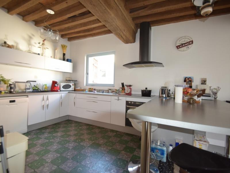 Maison - 200 m² - 5 pièces