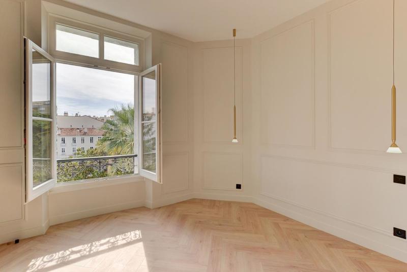 Appartement bourgeois - 110 m² - 4 pièces