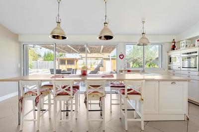 Maison - 200 m² - 6 pièces