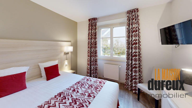 Fonds de commerce - 763 m²