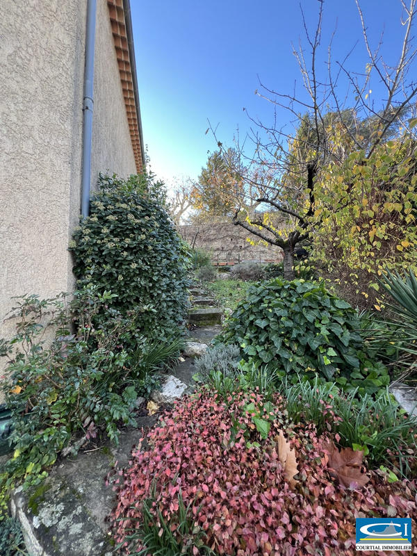 Maison traditionnelle - 154 m² - 5 pièces