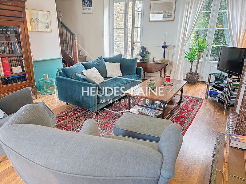 Maison - 166 m² - 7 pièces